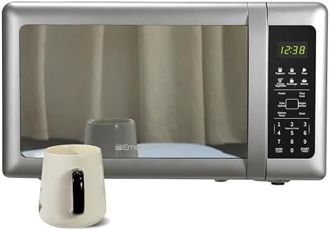 Emerson MW7601SL Compact Countertop Microwave Oven
